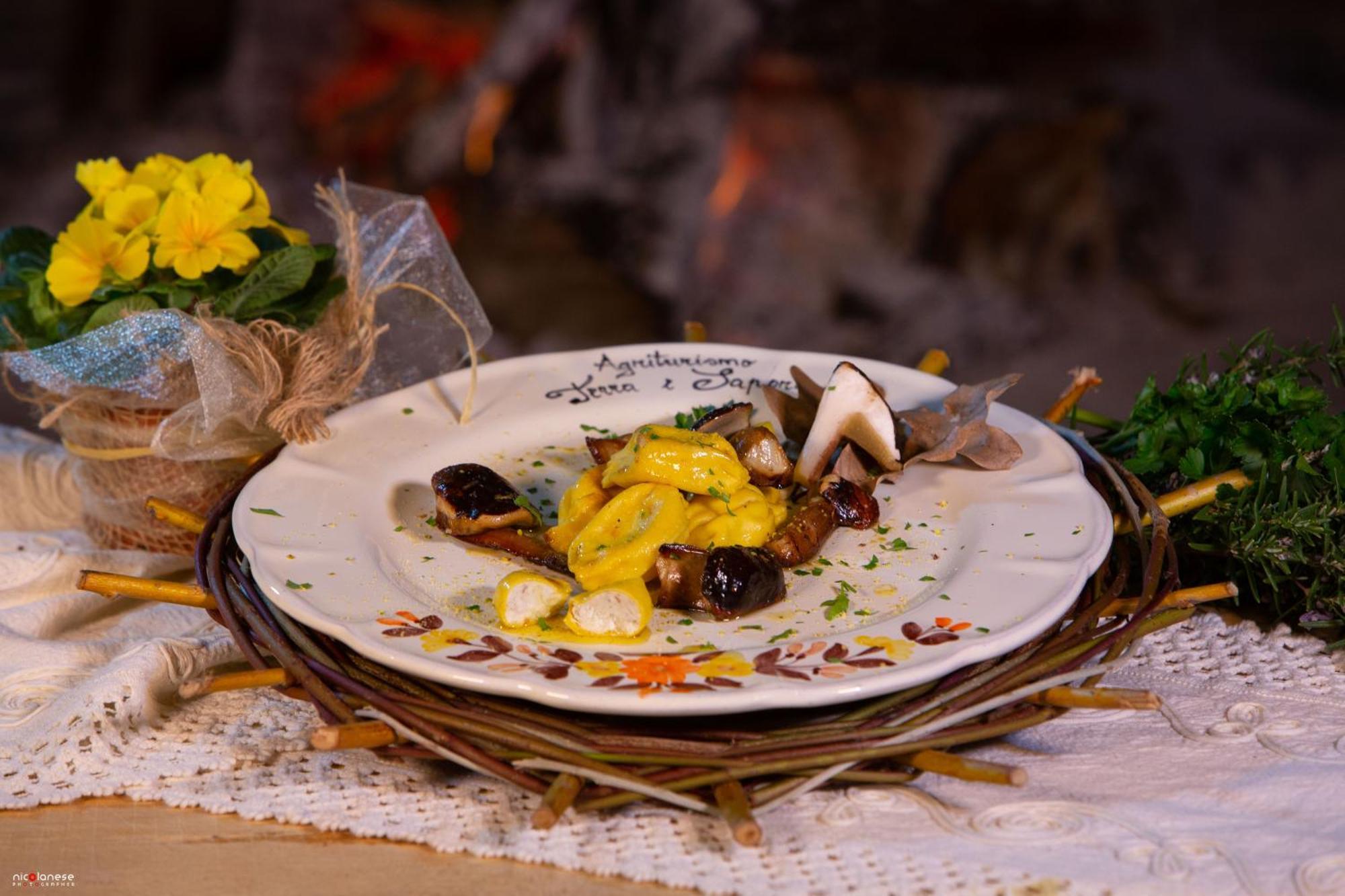 Agriturismo Terra E Sapori Campodipietra Ngoại thất bức ảnh