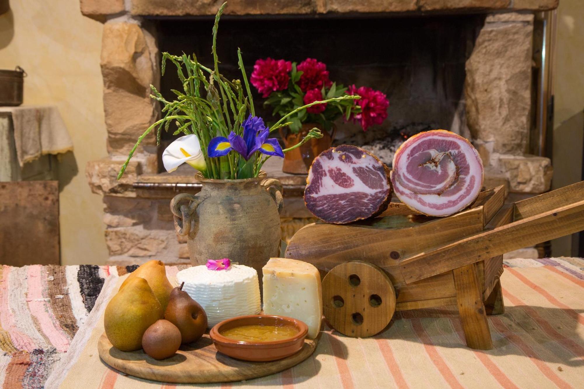Agriturismo Terra E Sapori Campodipietra Ngoại thất bức ảnh