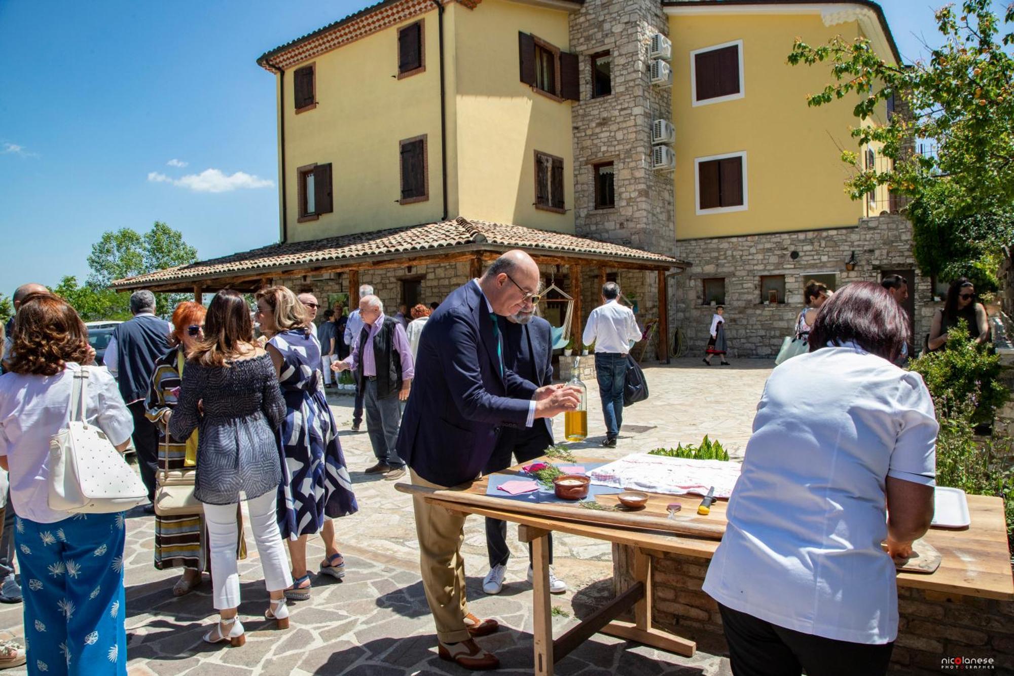 Agriturismo Terra E Sapori Campodipietra Ngoại thất bức ảnh