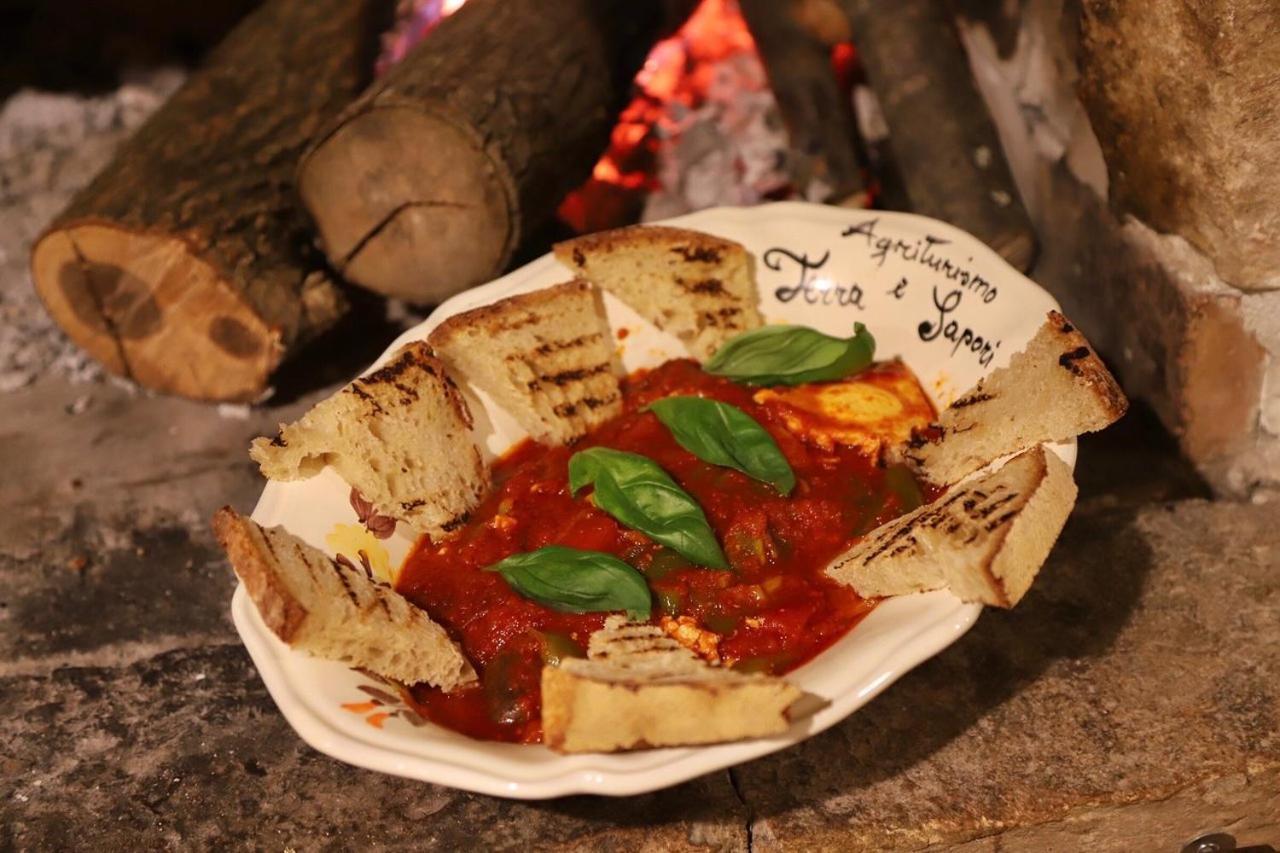 Agriturismo Terra E Sapori Campodipietra Ngoại thất bức ảnh