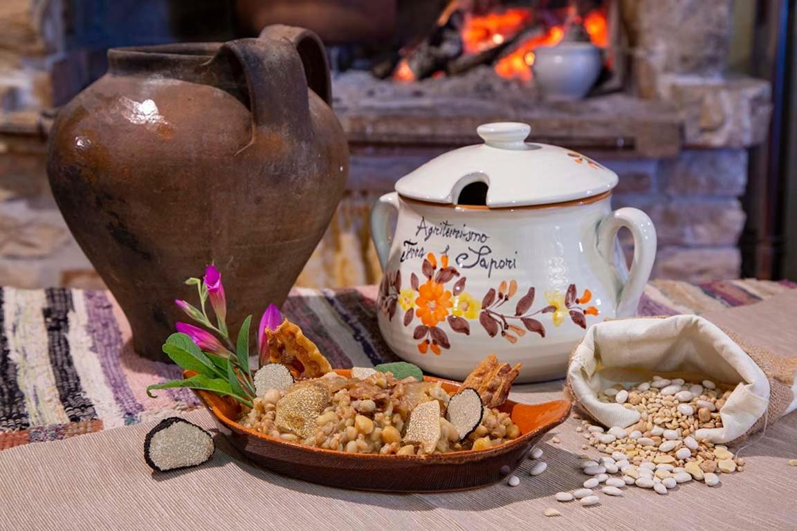 Agriturismo Terra E Sapori Campodipietra Ngoại thất bức ảnh