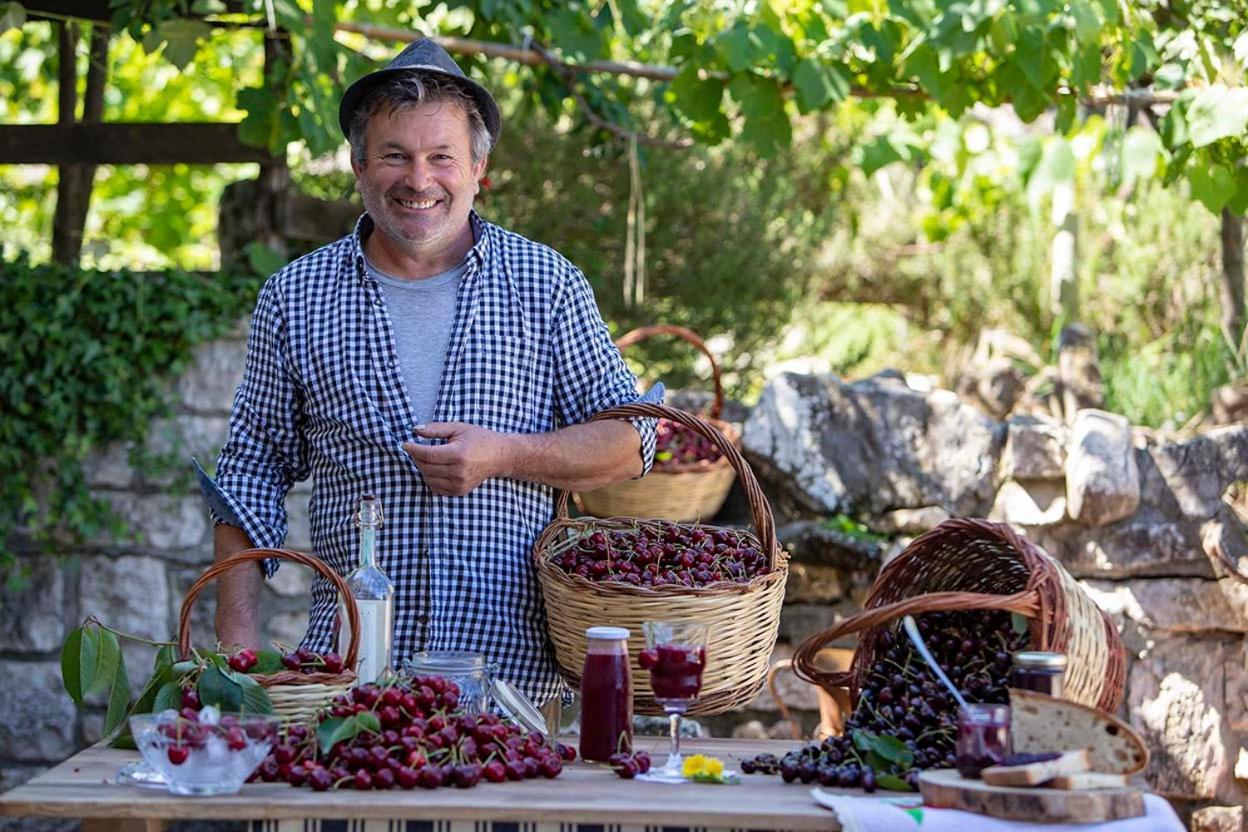 Agriturismo Terra E Sapori Campodipietra Ngoại thất bức ảnh