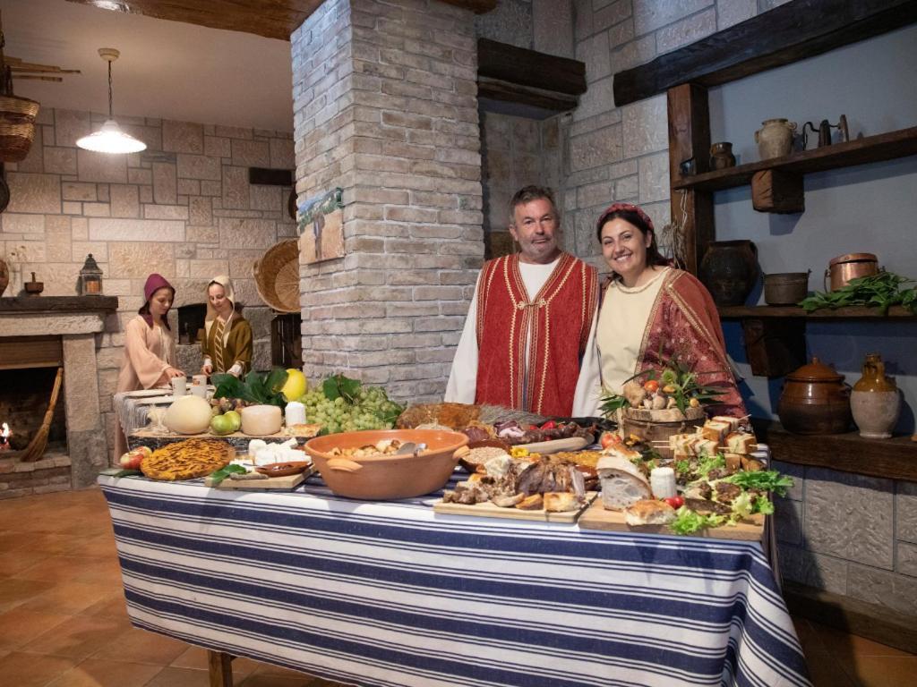 Agriturismo Terra E Sapori Campodipietra Ngoại thất bức ảnh